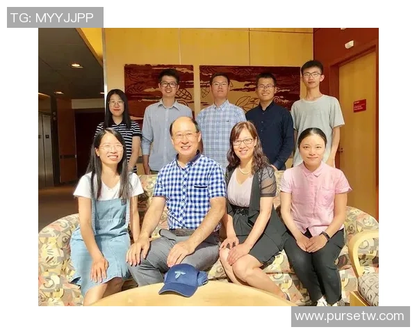 专访周娜揭秘CSGO成功背后的策略与团队精神